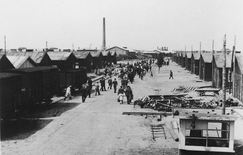 De ‘Boulevard des Misères’ van Kamp Westerbork in 1944