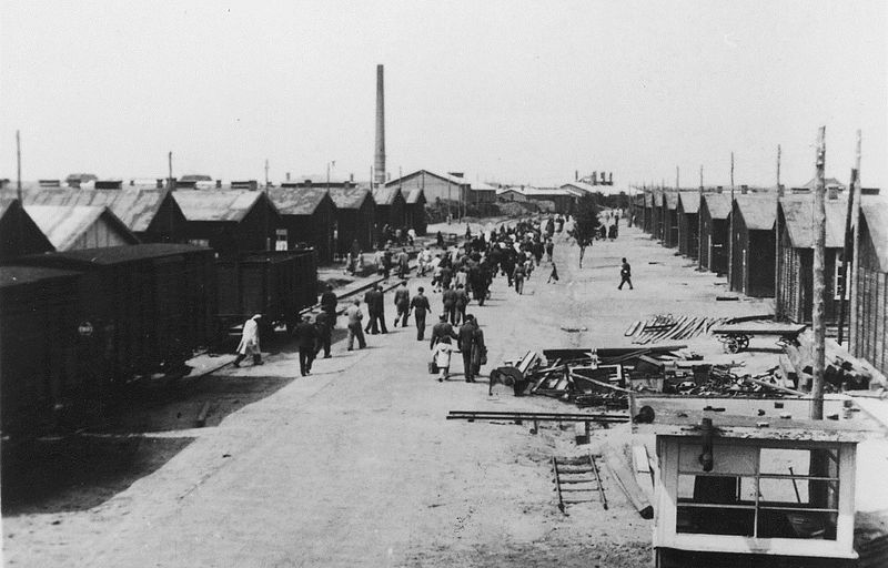 De ‘Boulevard des Misères’ van Kamp Westerbork in 1944